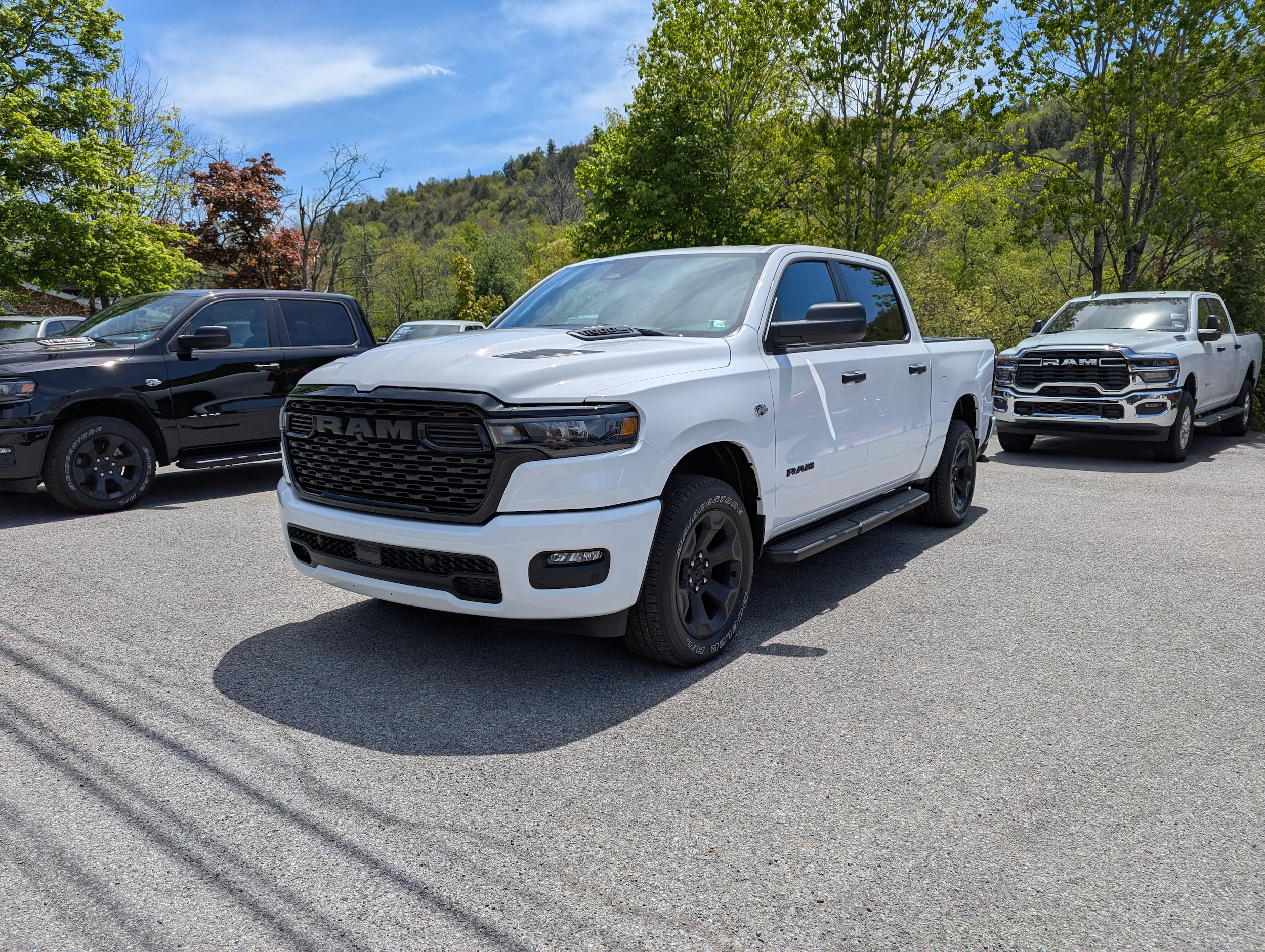 2026 RAM 1500 Pickup Express