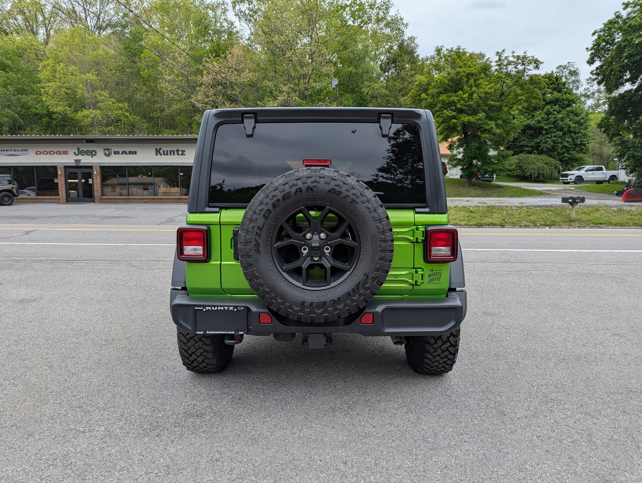 2026 Jeep Wrangler 4-Door Willys - Photo 6