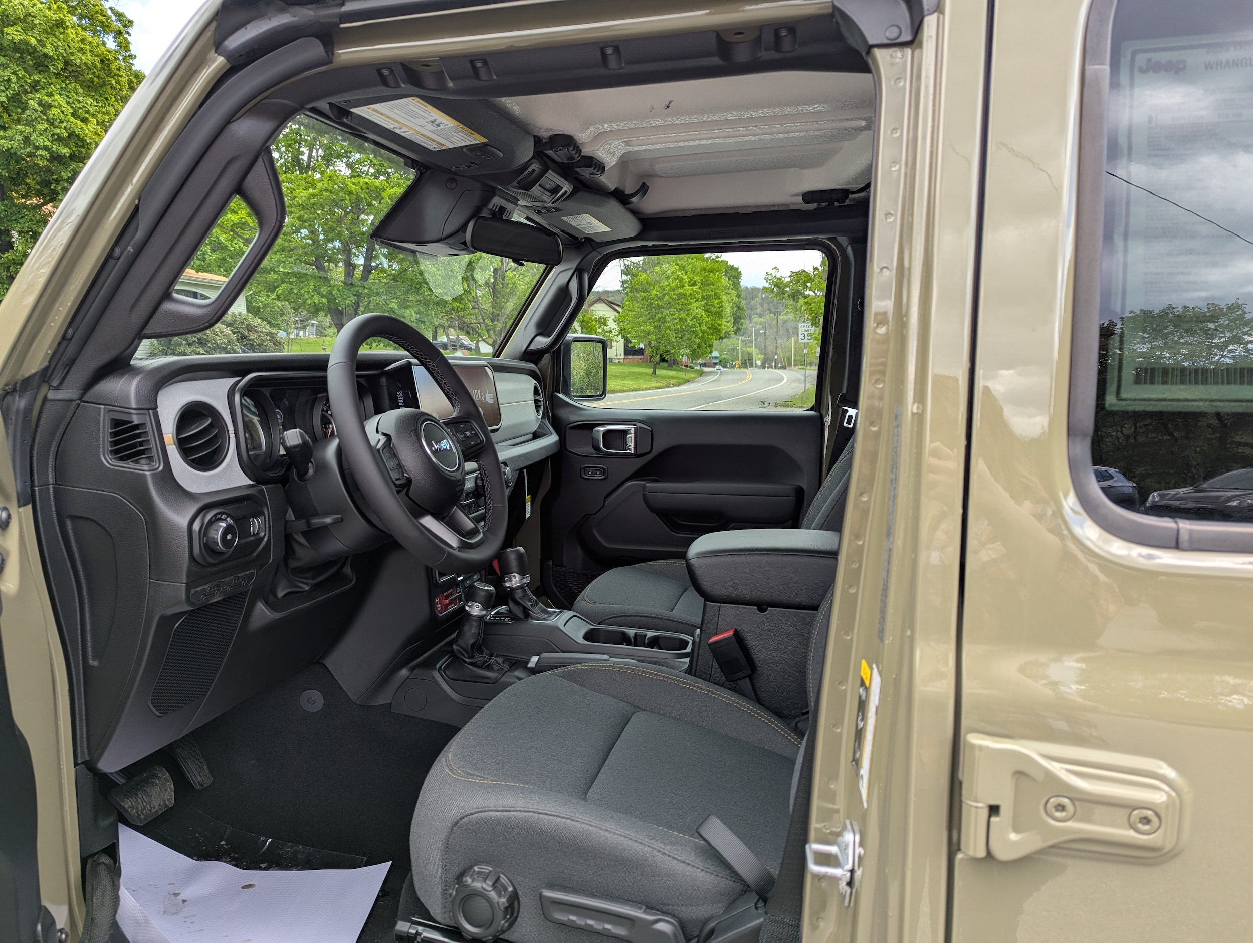 2026 Jeep Wrangler 4-Door Willys - Photo 9