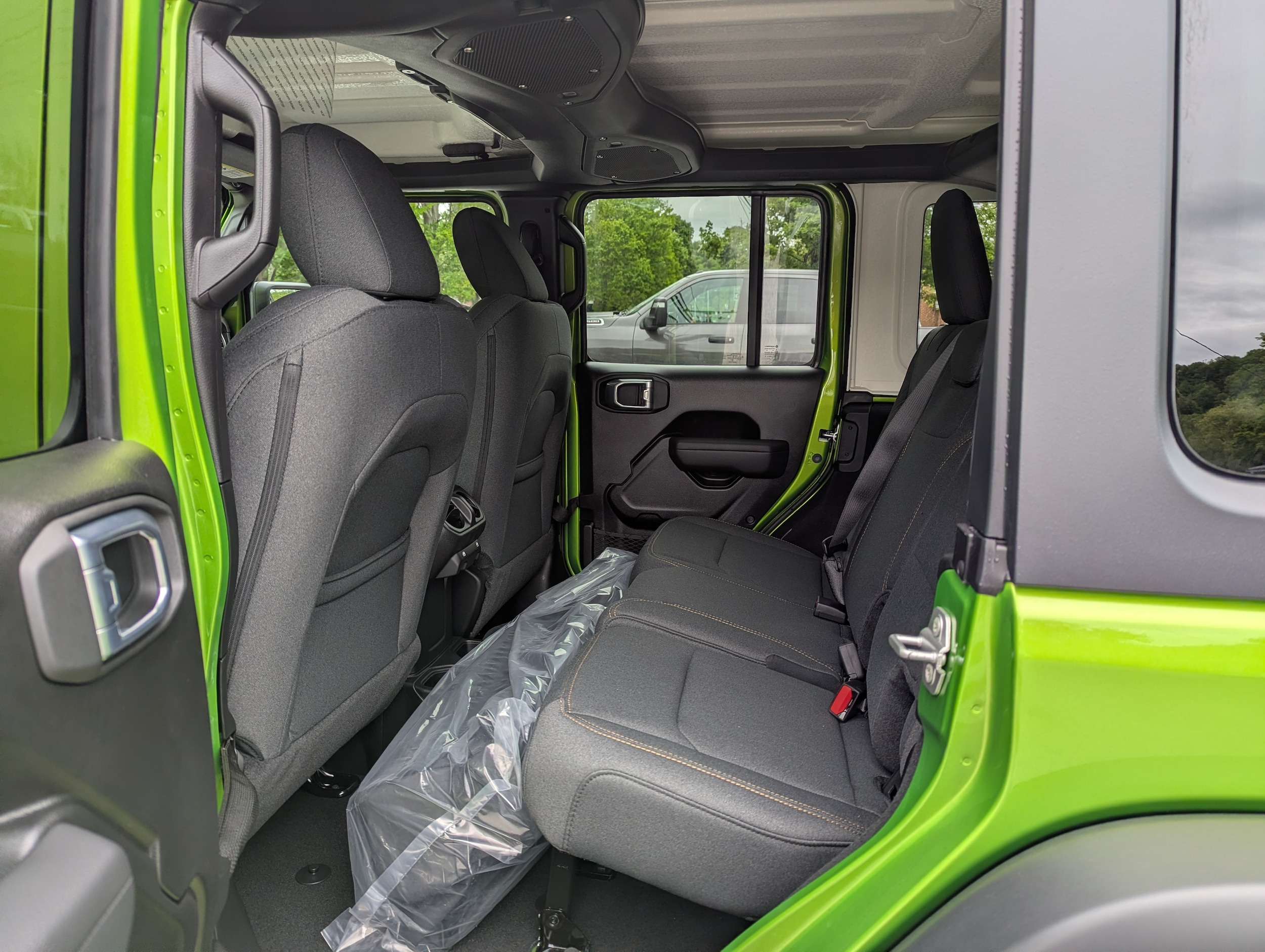 2026 Jeep Wrangler 4-Door Willys - Photo 10