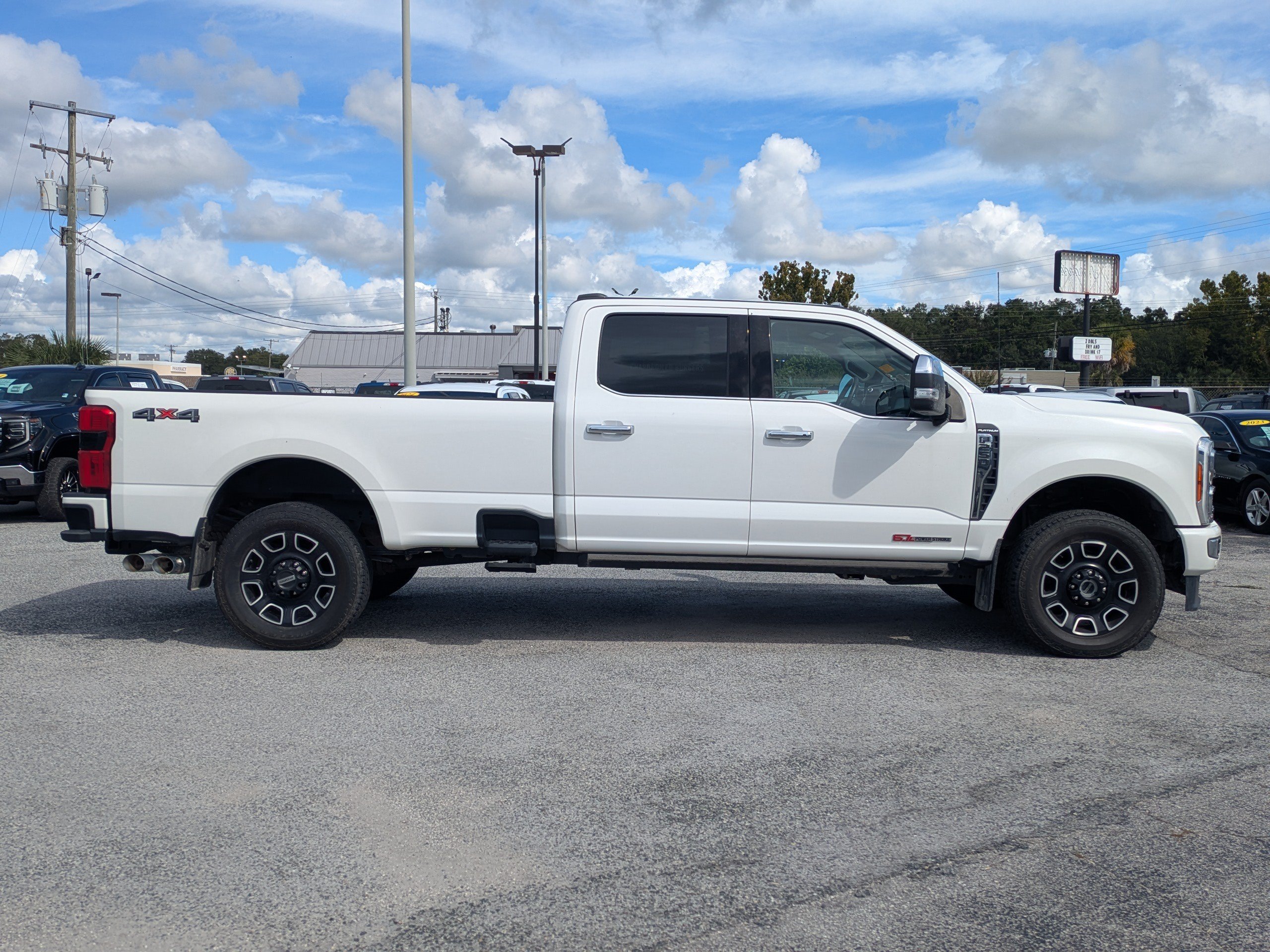 Used 2023 Ford Super Duty F-250 SRW Platinum Platinum 4WD Crew Cab 6.75 Box