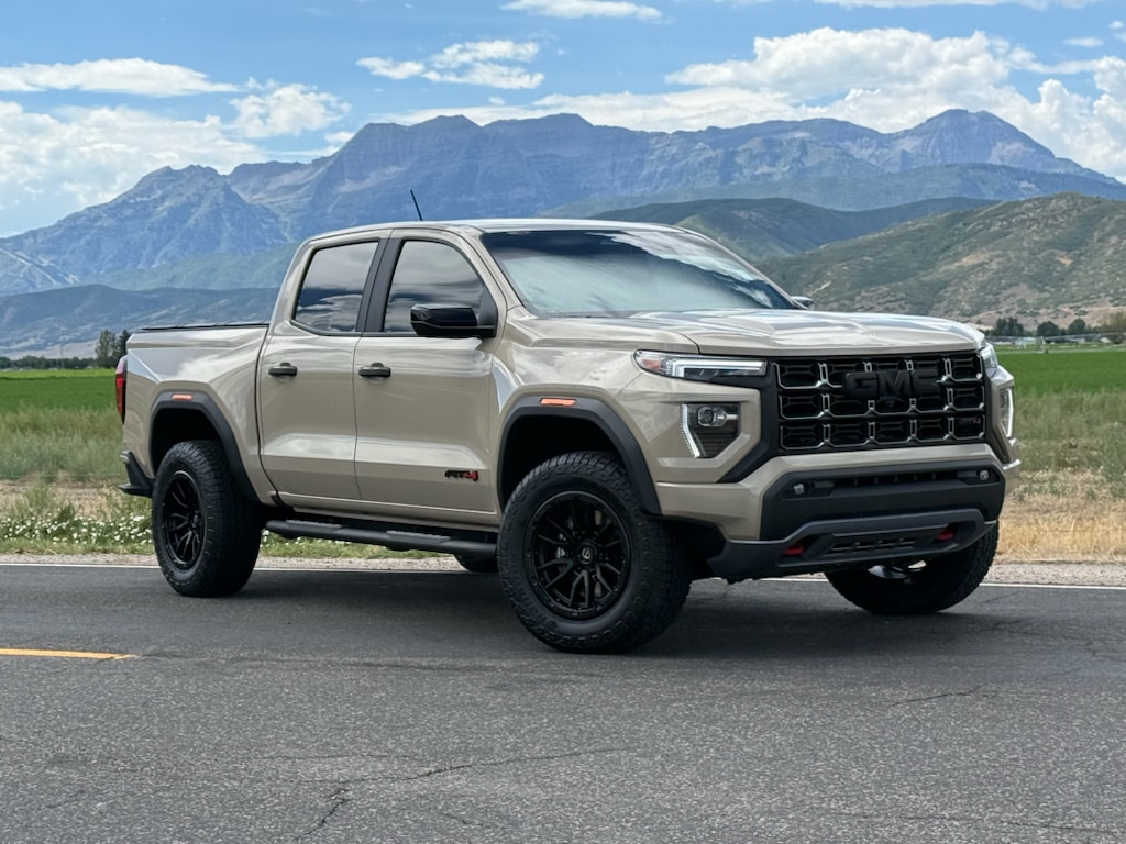 2024 GMC Canyon