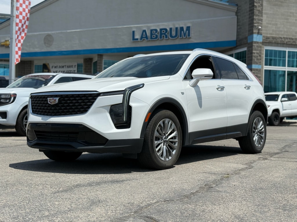 2024 Cadillac XT4