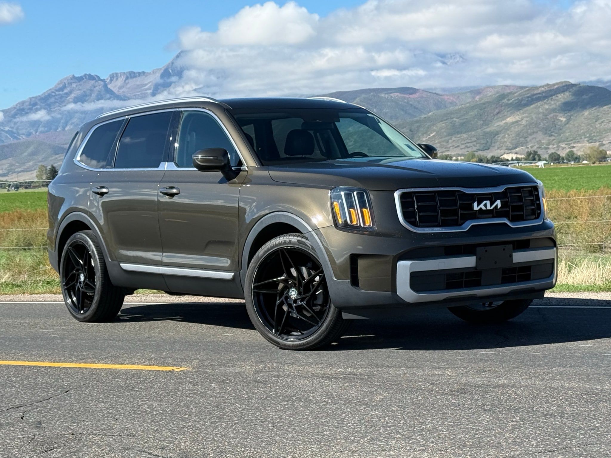 2024 Kia Telluride S