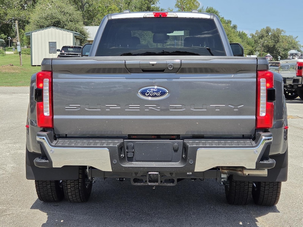 New 2026 Ford Super Duty F-450 DRW Truck Crew Cab