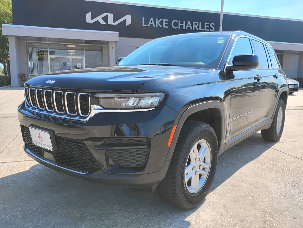 2024 Jeep Grand Cherokee Laredo