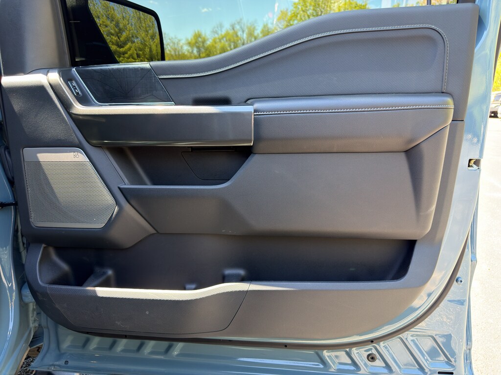 2023 Ford F-150 XLT - Photo 25