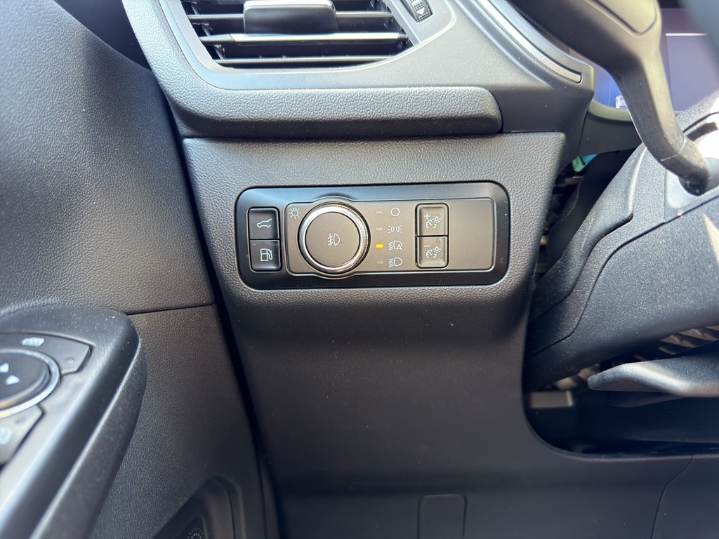 2025 Ford Escape Plug-in hybrid PHEV - Photo 18