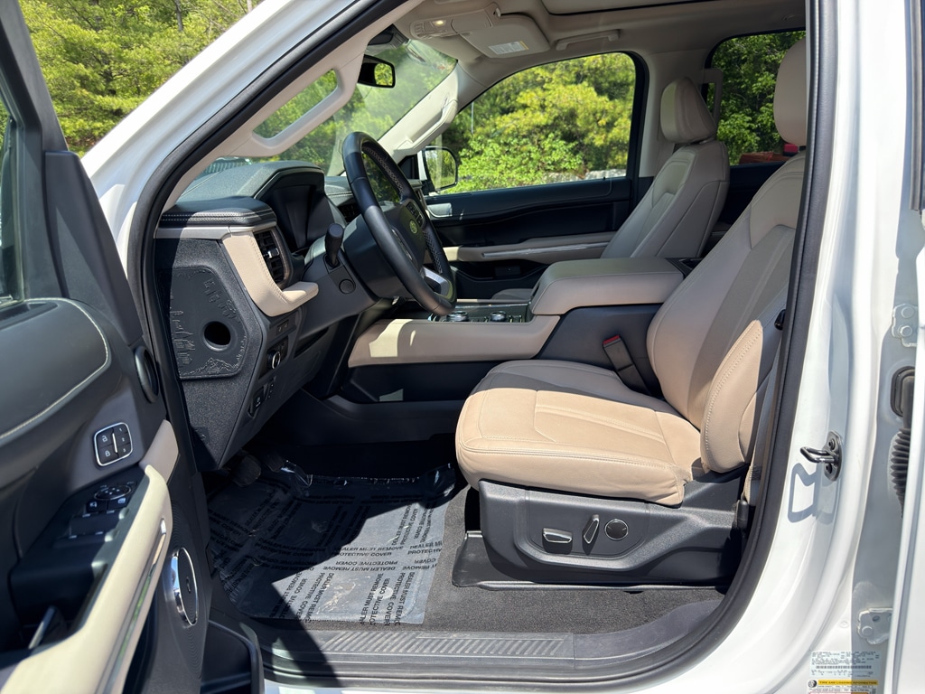 2023 Ford Expedition Limited - Photo 10