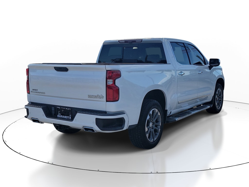 Used 2023 Chevrolet Silverado 1500 High Country 4WD Crew Cab 147 High Country