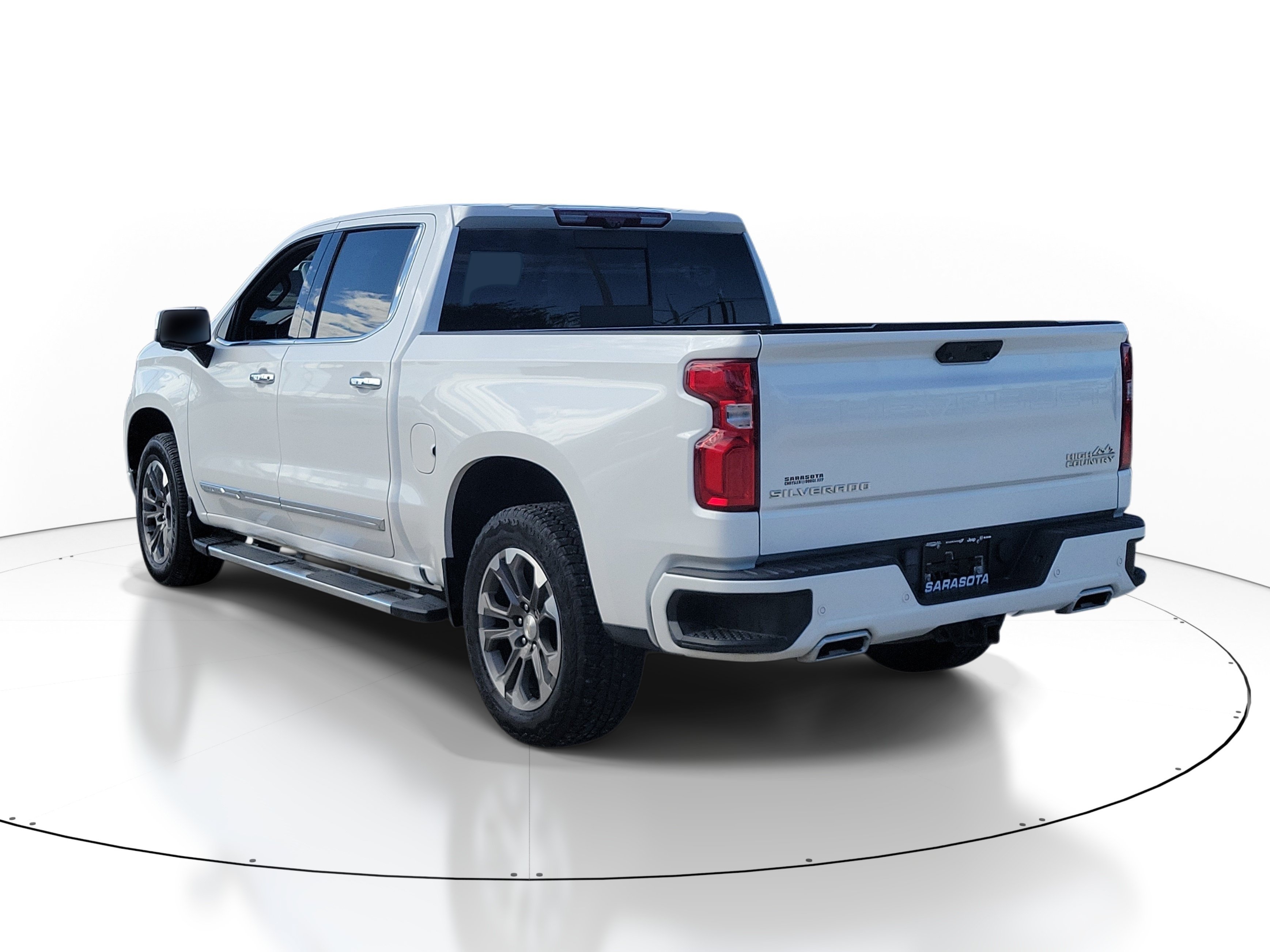 Used 2023 Chevrolet Silverado 1500 High Country 4WD Crew Cab 147 High Country
