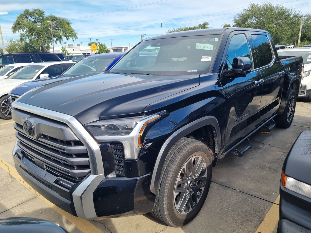 Used 2025 Toyota Tundra 4WD Limited Limited CrewMax 5.5 Bed