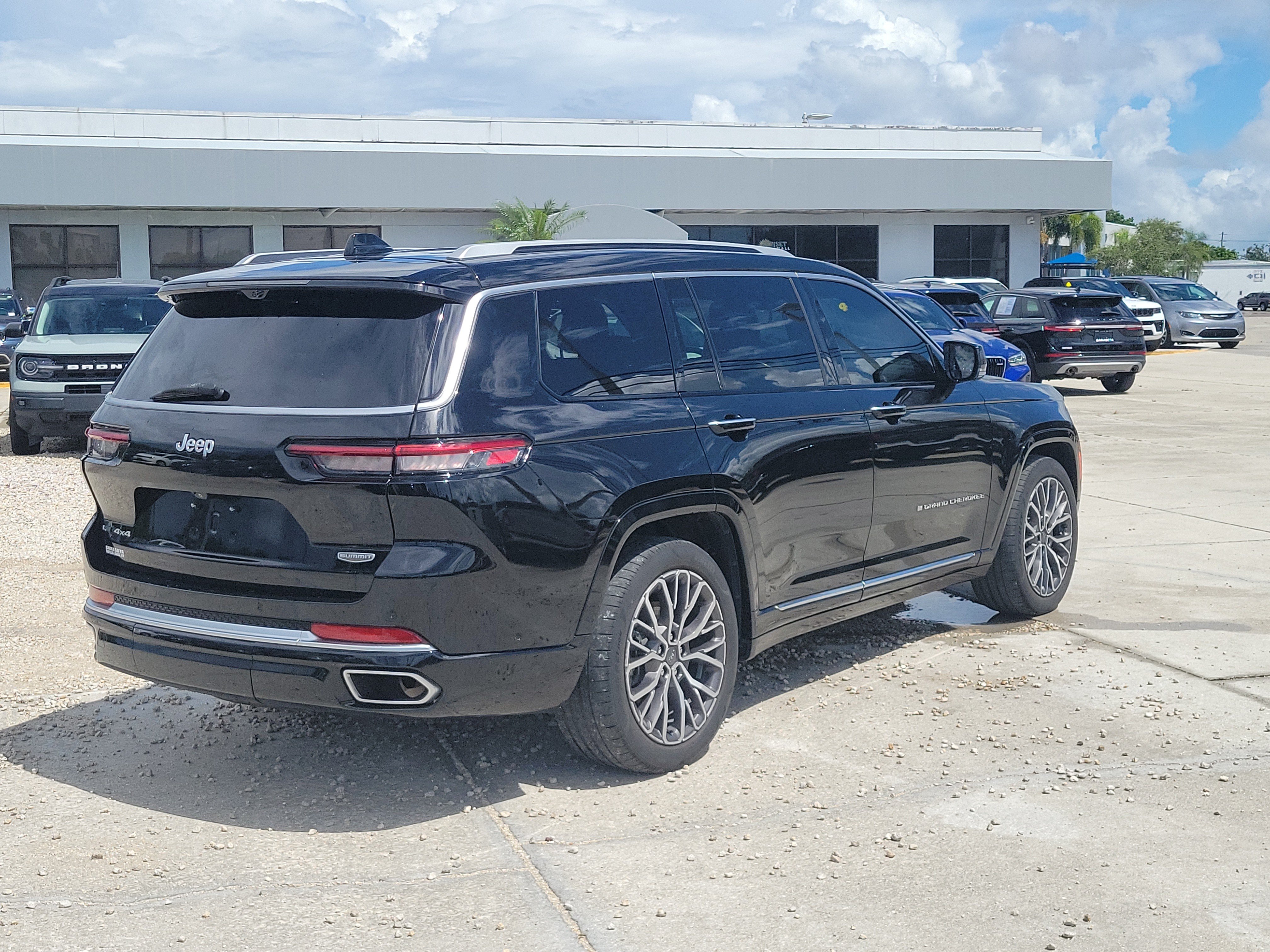 Used 2022 Jeep Grand Cherokee L Summit Reserve Summit Reserve 4x4