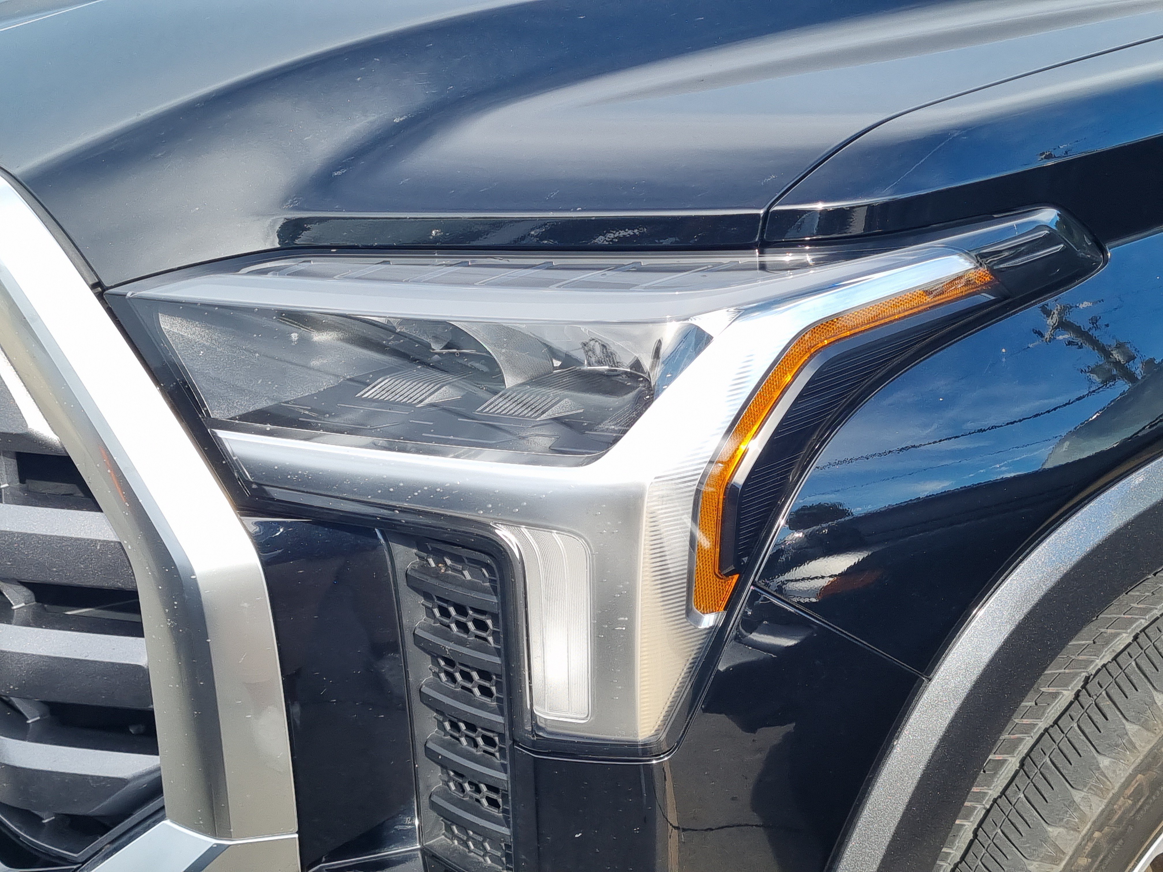 Used 2025 Toyota Tundra 4WD Limited Limited CrewMax 5.5 Bed