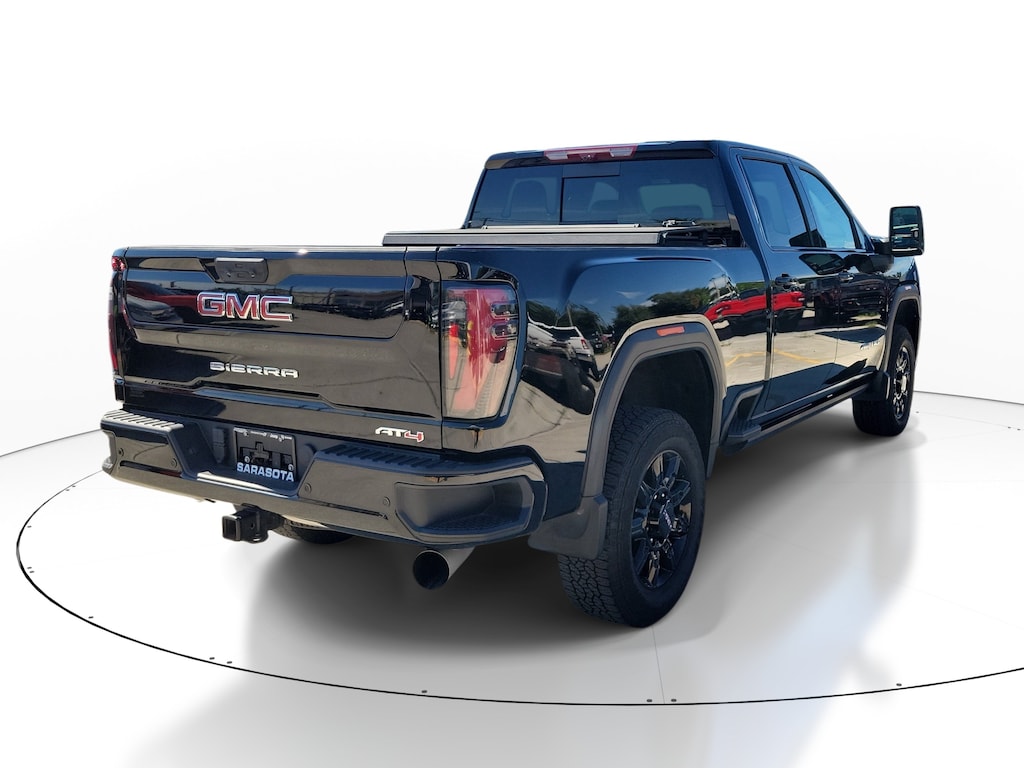 Used 2025 GMC Sierra 3500HD AT4 4WD Crew Cab 159 AT4