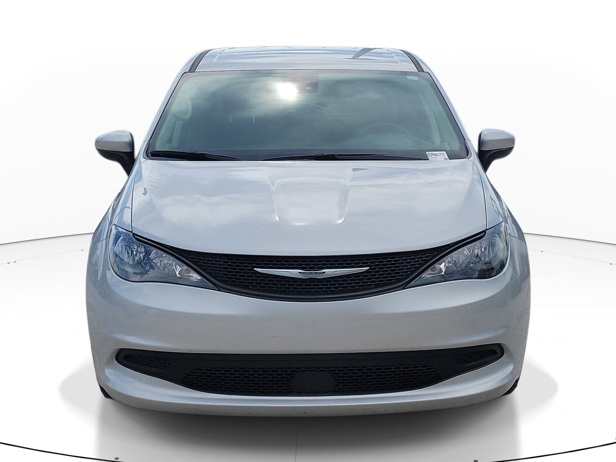 2023 Chrysler Voyager