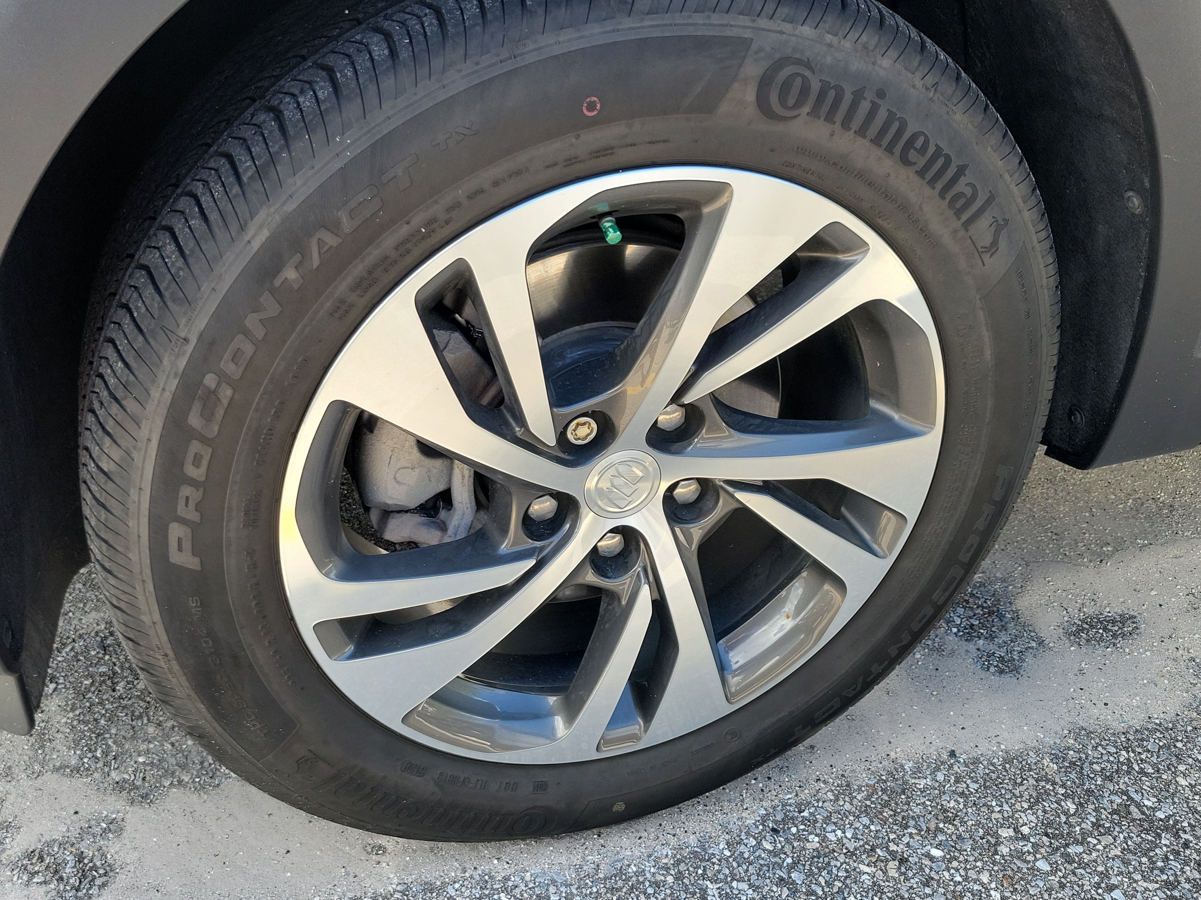 Used 2021 Buick Envision Essence FWD Essence