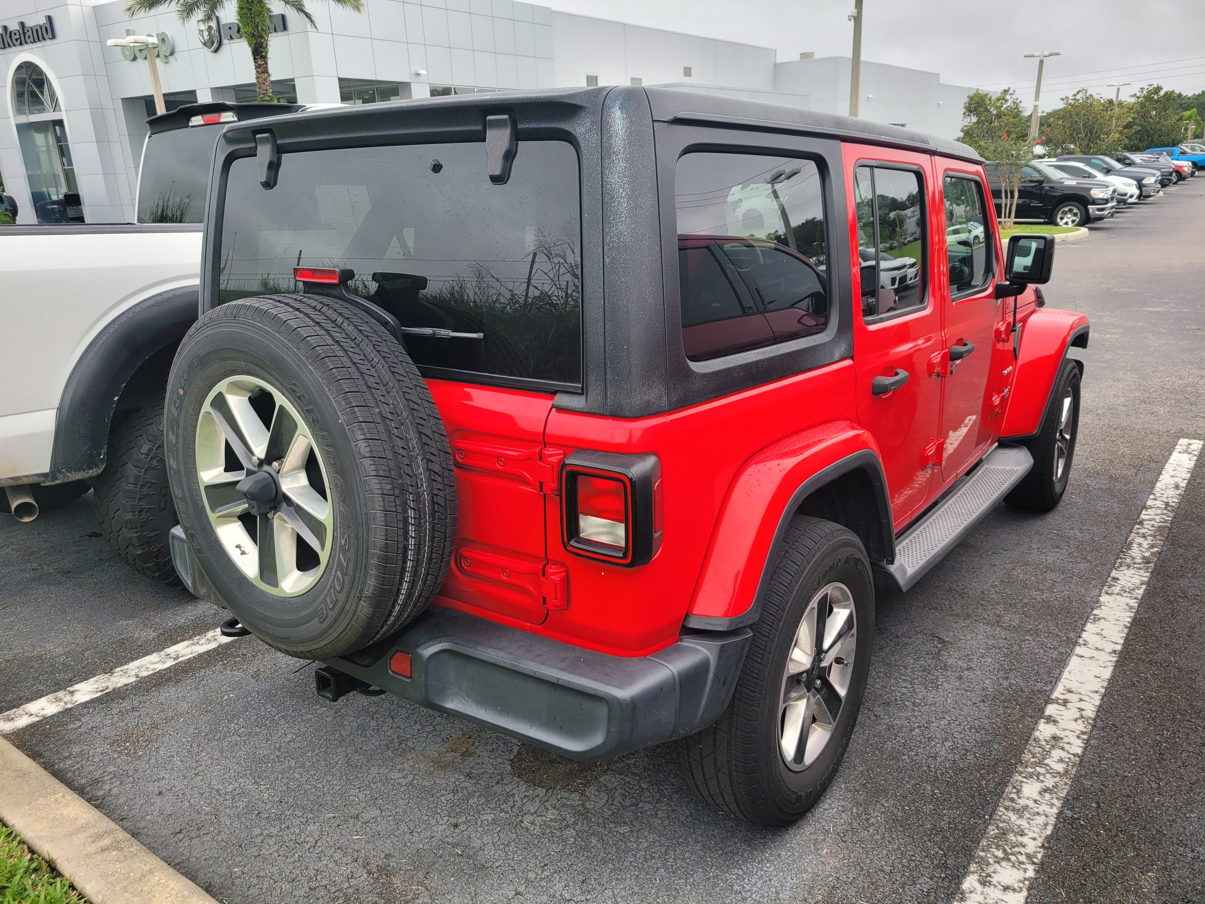 Used 2019 Jeep Wrangler Unlimited Sahara 4x4 SUV