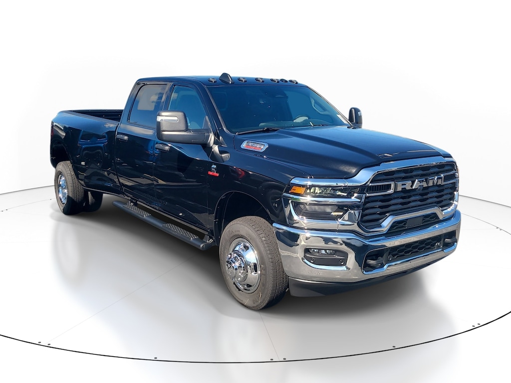 New 2027 Ram 3500 TRADESMAN CREW CAB 4X4 8' BOX Pickup
