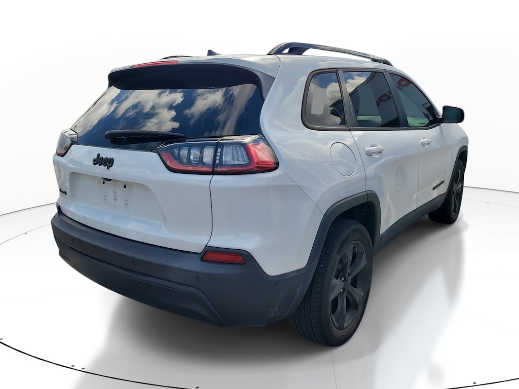 Used 2023 Jeep Cherokee Altitude Lux SUV