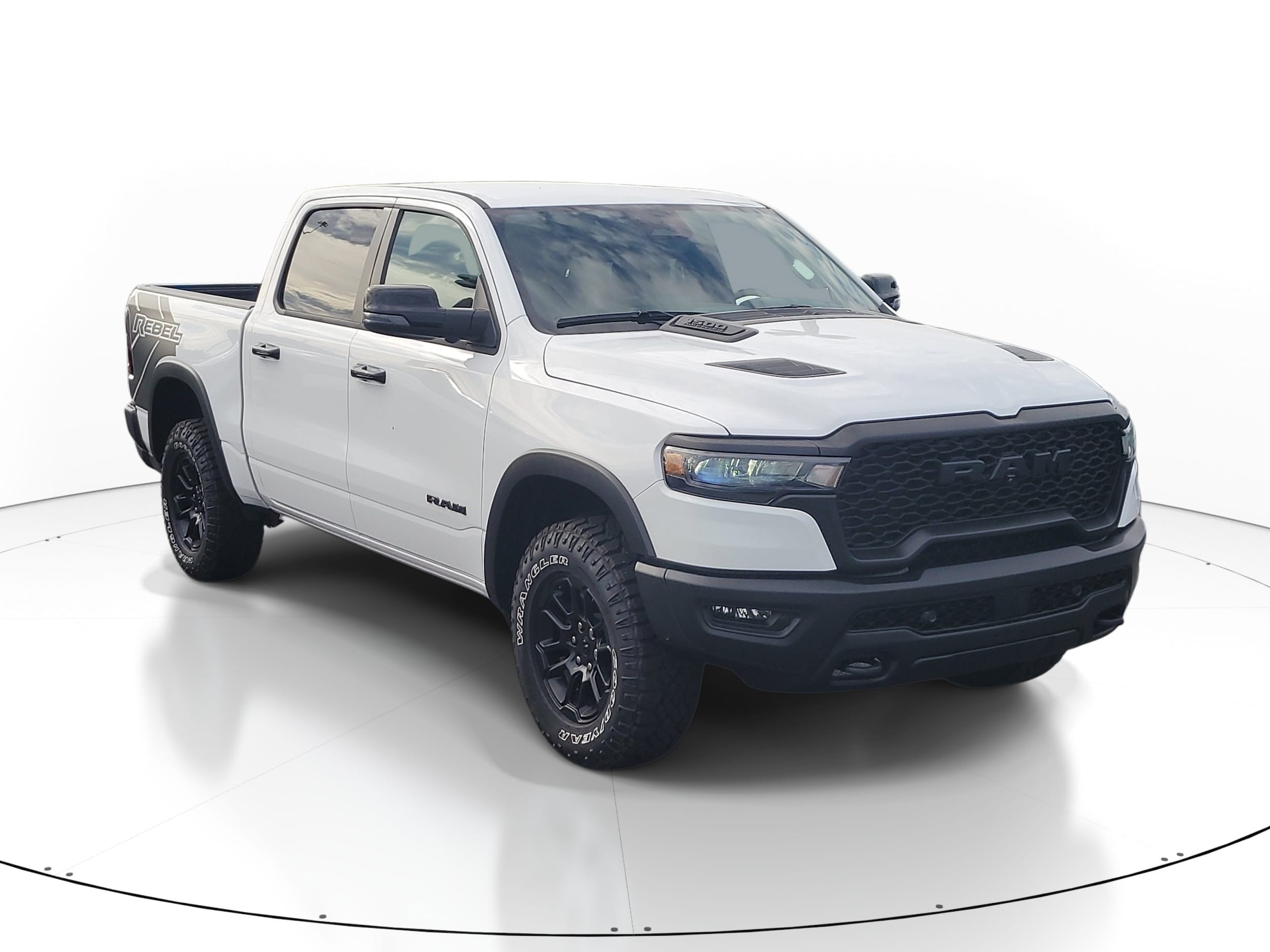 2026 RAM 1500 Rebel - Photo 2