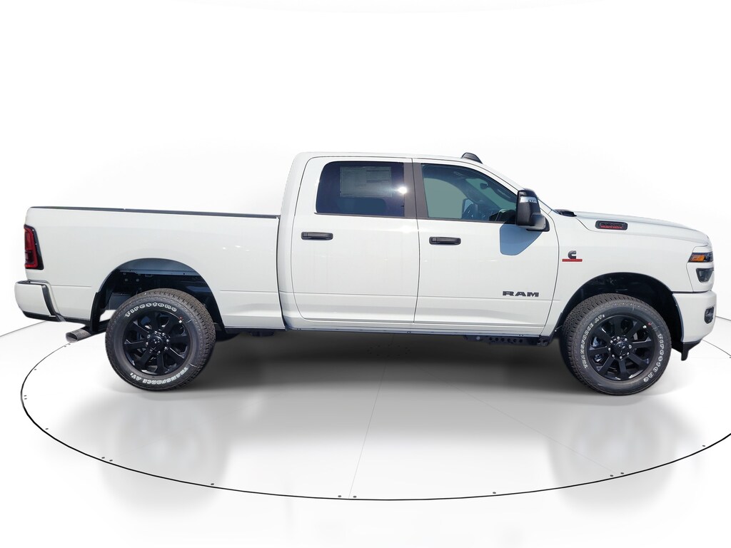 New 2026 Ram 2500 BIG HORN CREW CAB 4X4 6'4 BOX Pickup