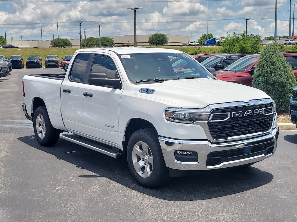 New 2026 Ram 1500 BIG HORN QUAD CAB 4X4 6'4 BOX Pickup