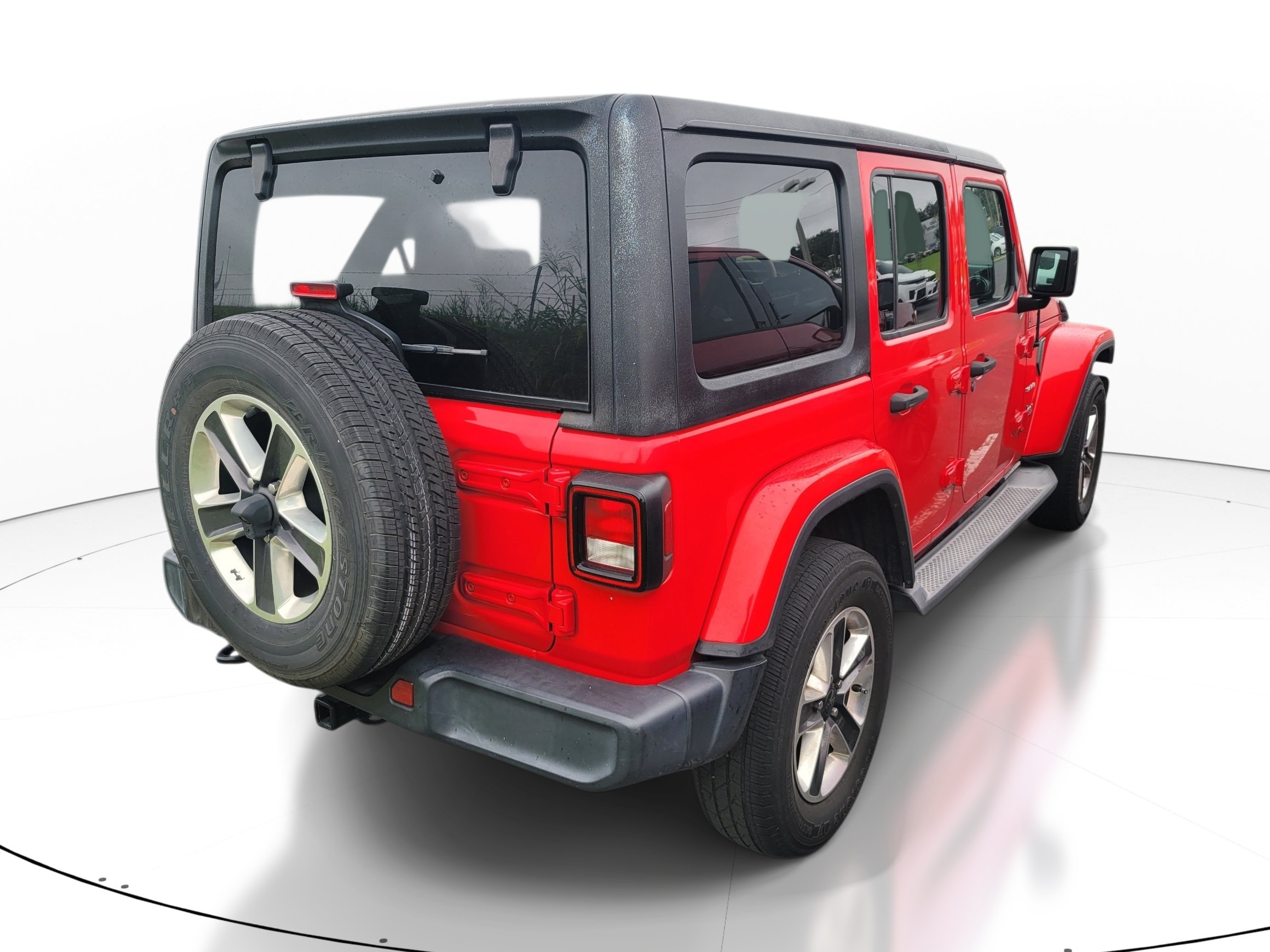 Used 2019 Jeep Wrangler Unlimited Sahara 4x4 SUV