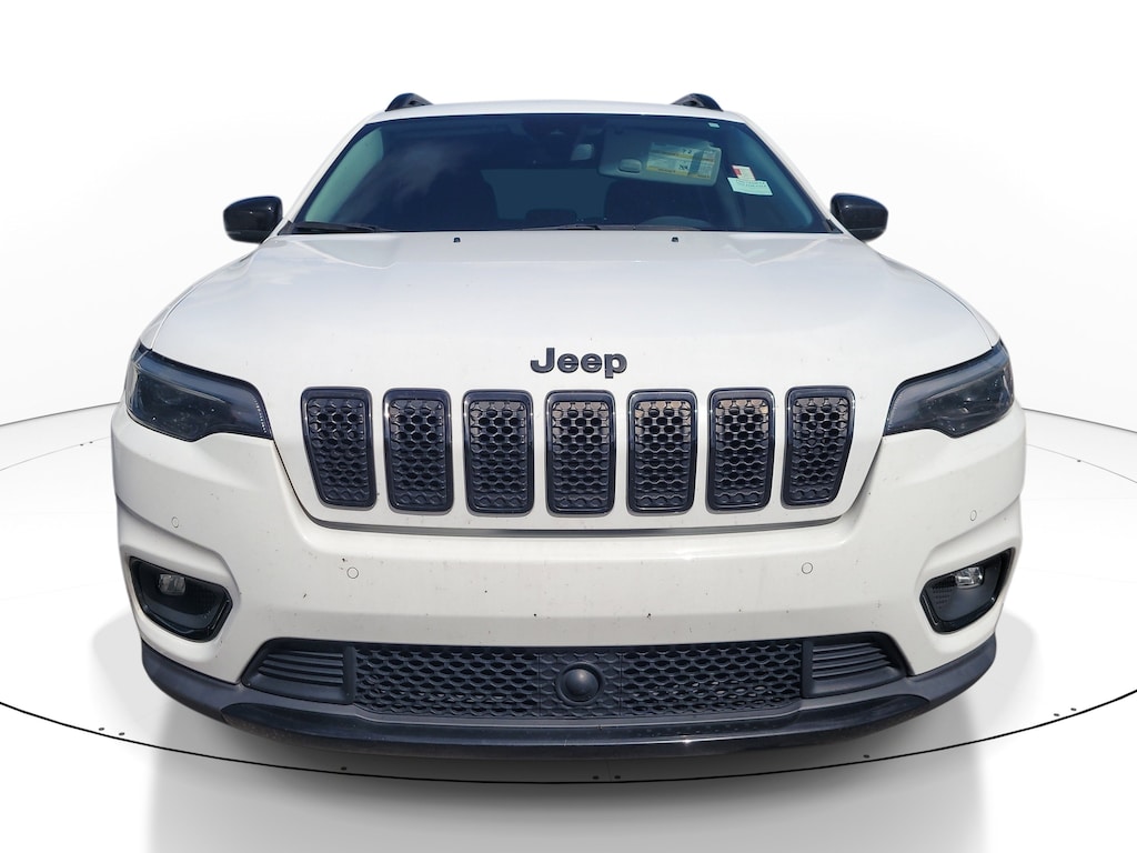 Used 2023 Jeep Cherokee Altitude Lux SUV