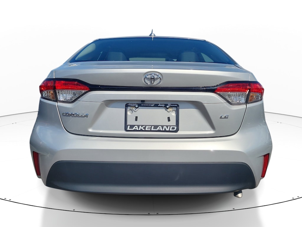 Used 2025 Toyota Corolla LE Sedan