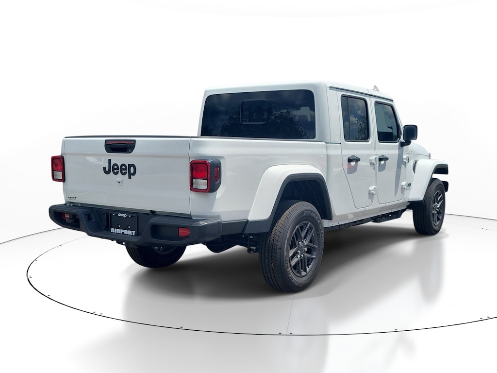 New 2026 Jeep Gladiator SPORT S 4X4 Pickup
