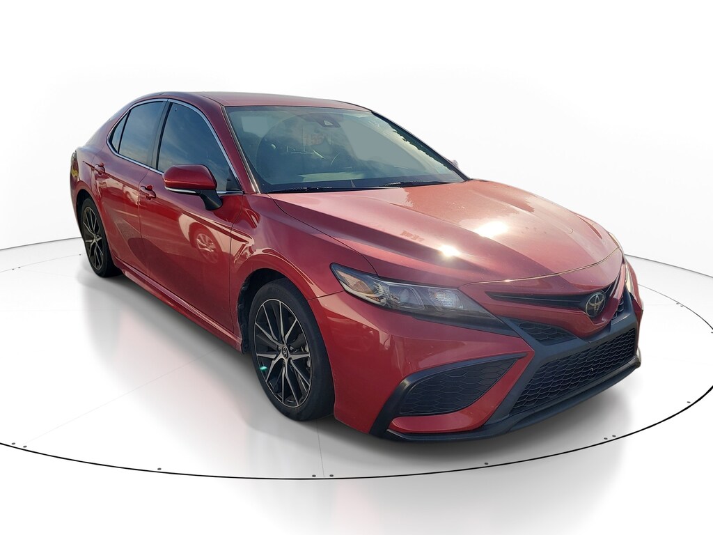 Used 2023 Toyota Camry SE Sedan