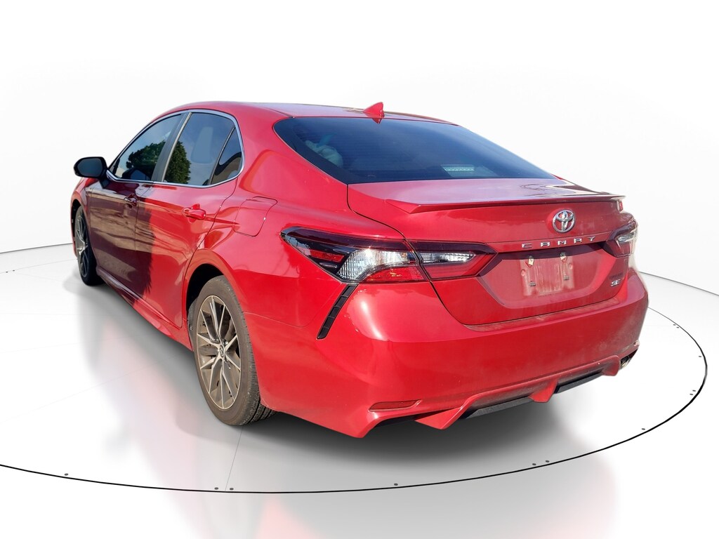 Used 2023 Toyota Camry SE Sedan
