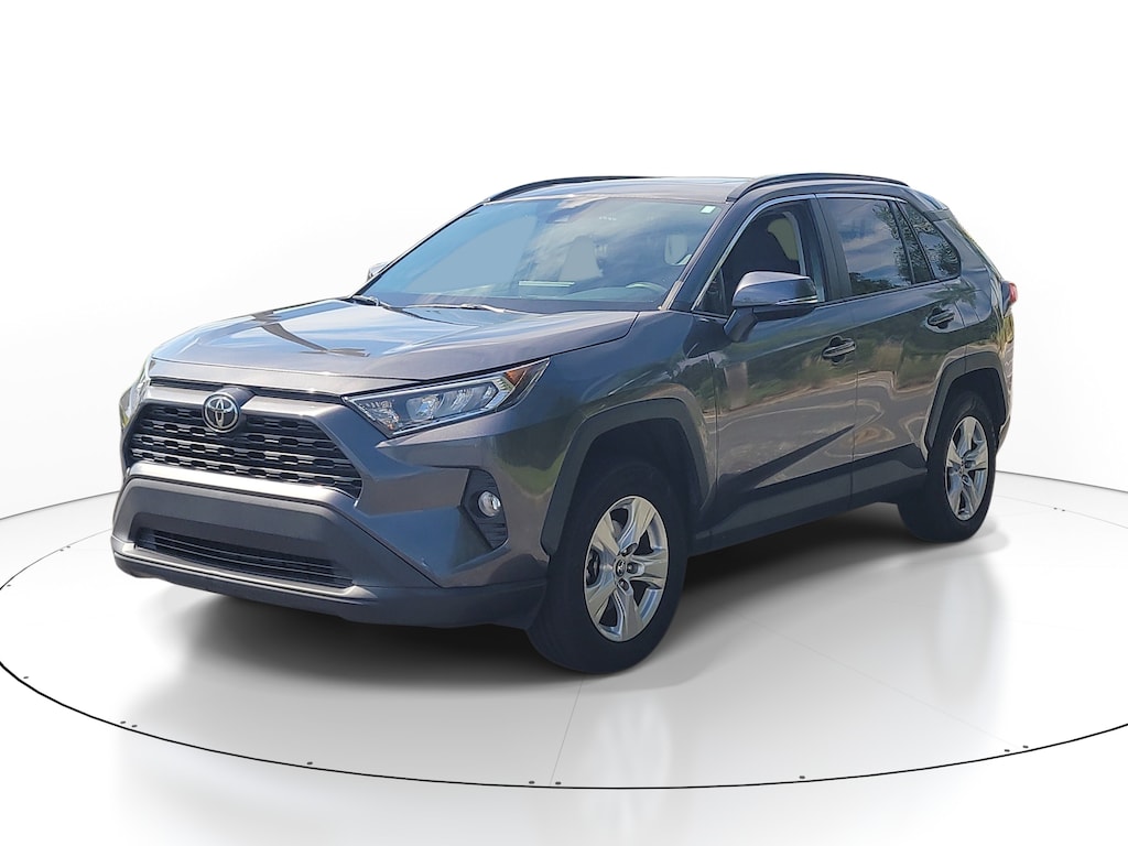 Used 2021 Toyota RAV4 XLE SUV