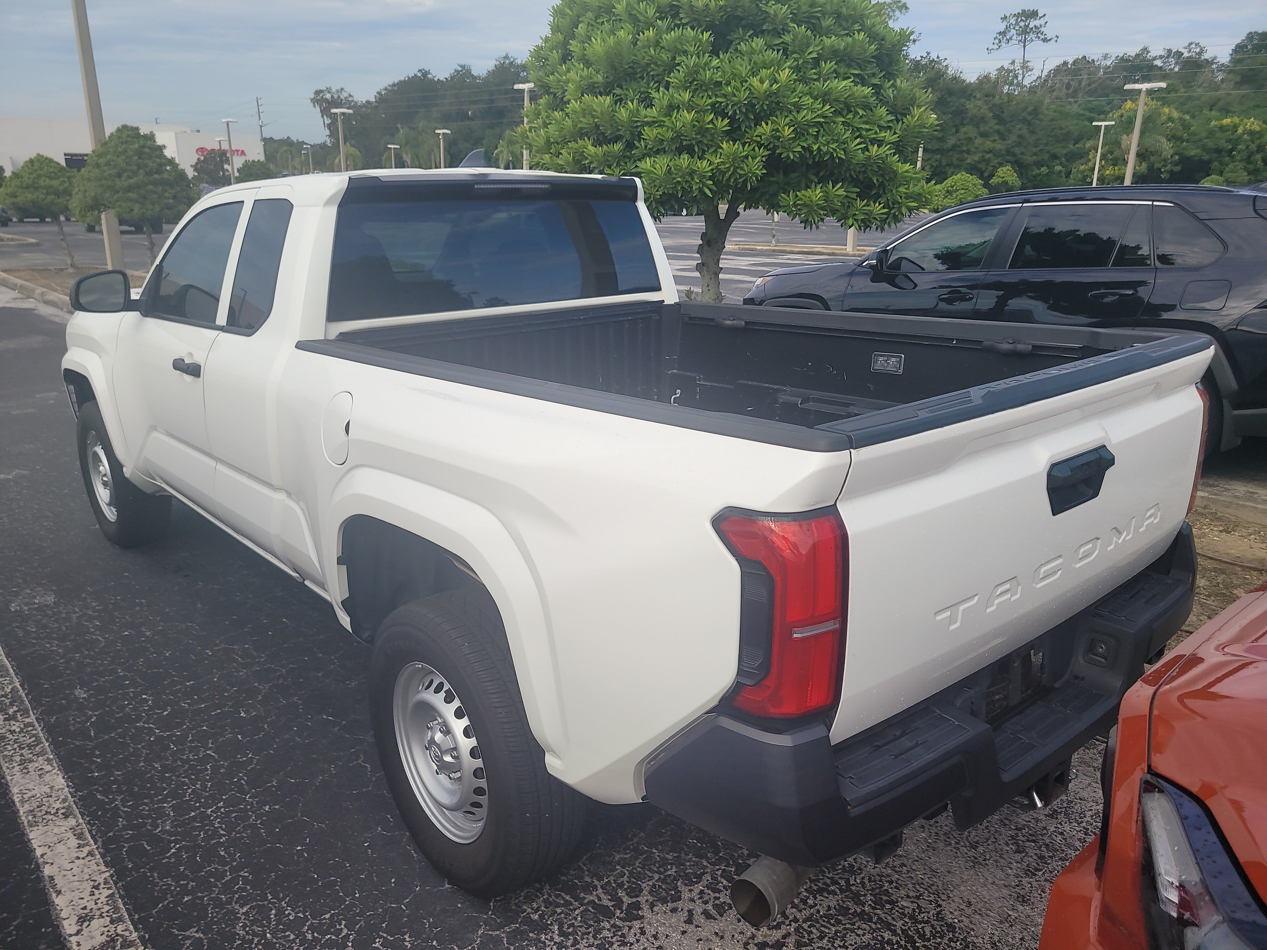 Used 2025 Toyota Tacoma 2WD SR SR XtraCab 6 Bed AT