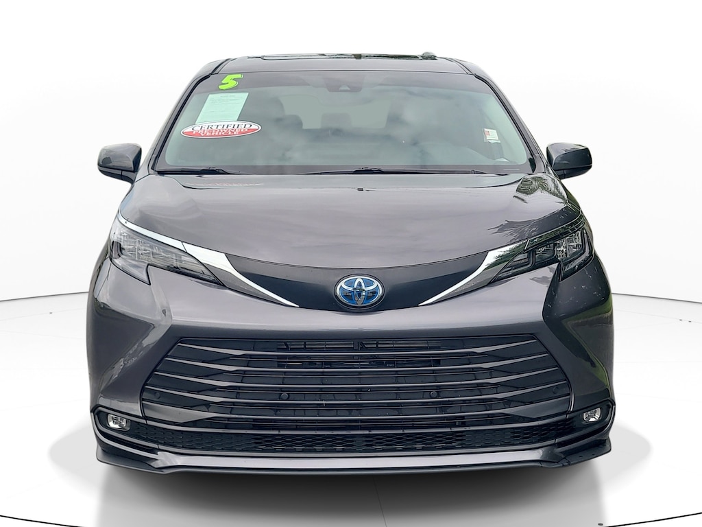 Certified 2025 Toyota Sienna XLE 8 Passenger Van Passenger Van