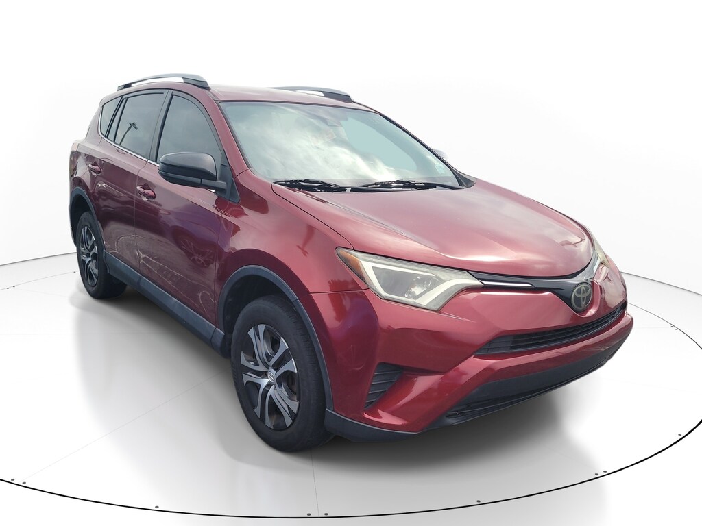 Used 2018 Toyota RAV4 LE SUV