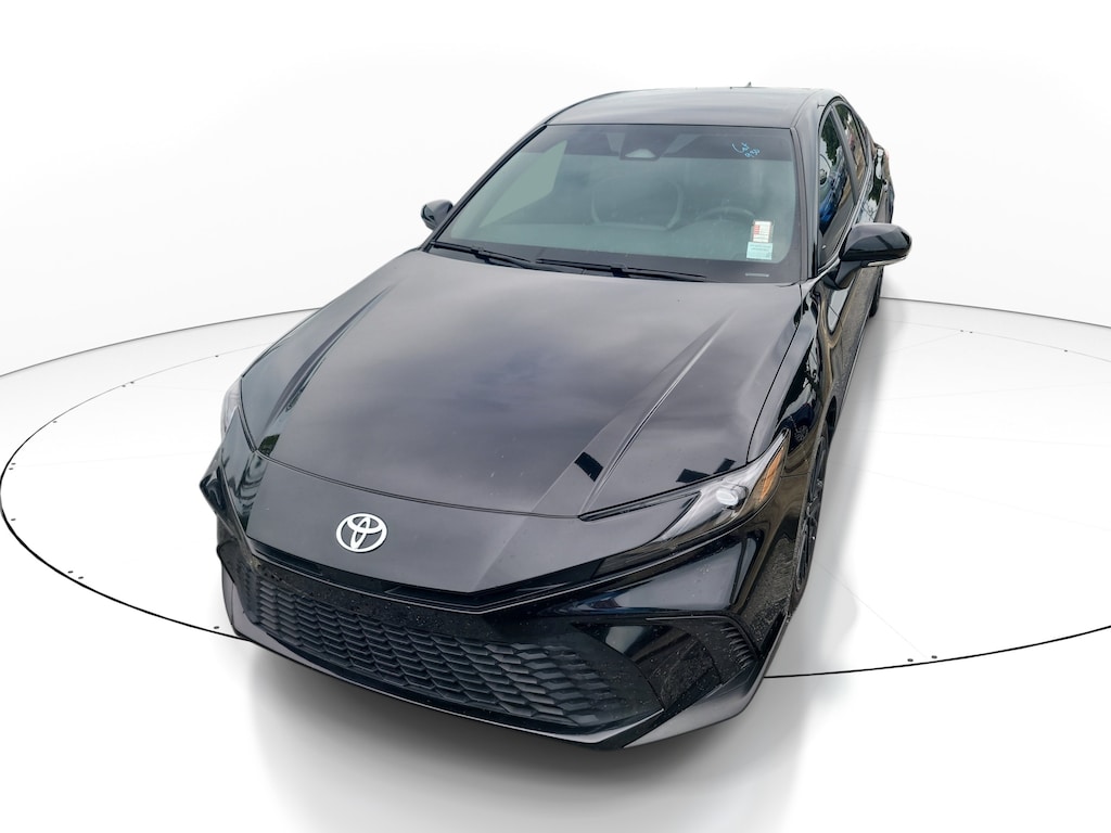 Used 2025 Toyota Camry SE Sedan