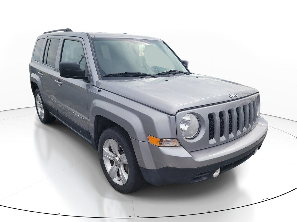 Used 2016 Jeep Patriot Latitude FWD SUV