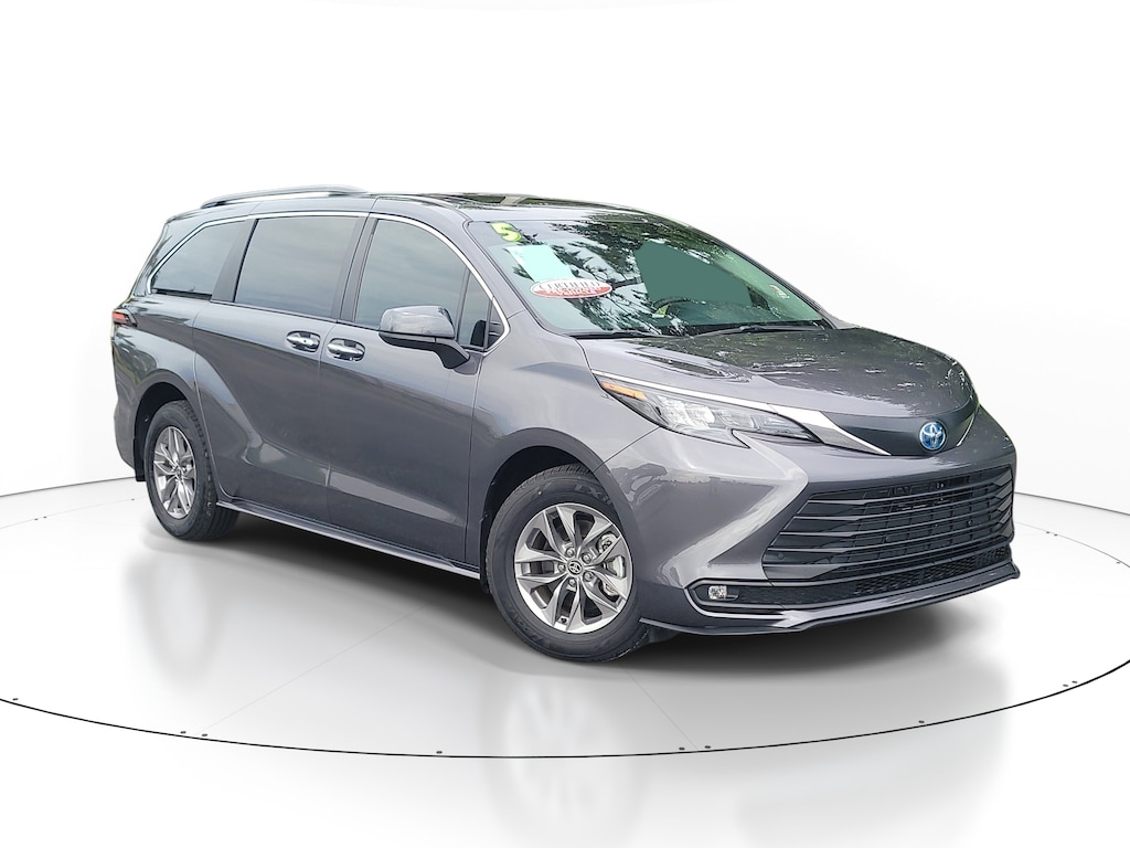 Certified 2025 Toyota Sienna XLE 8 Passenger Van Passenger Van