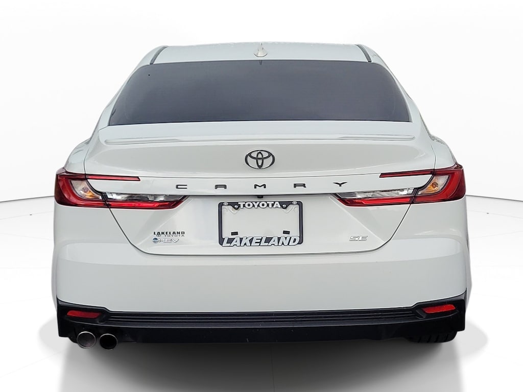 Used 2025 Toyota Camry SE Sedan