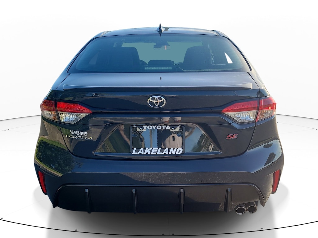 Used 2026 Toyota Corolla SE Sedan