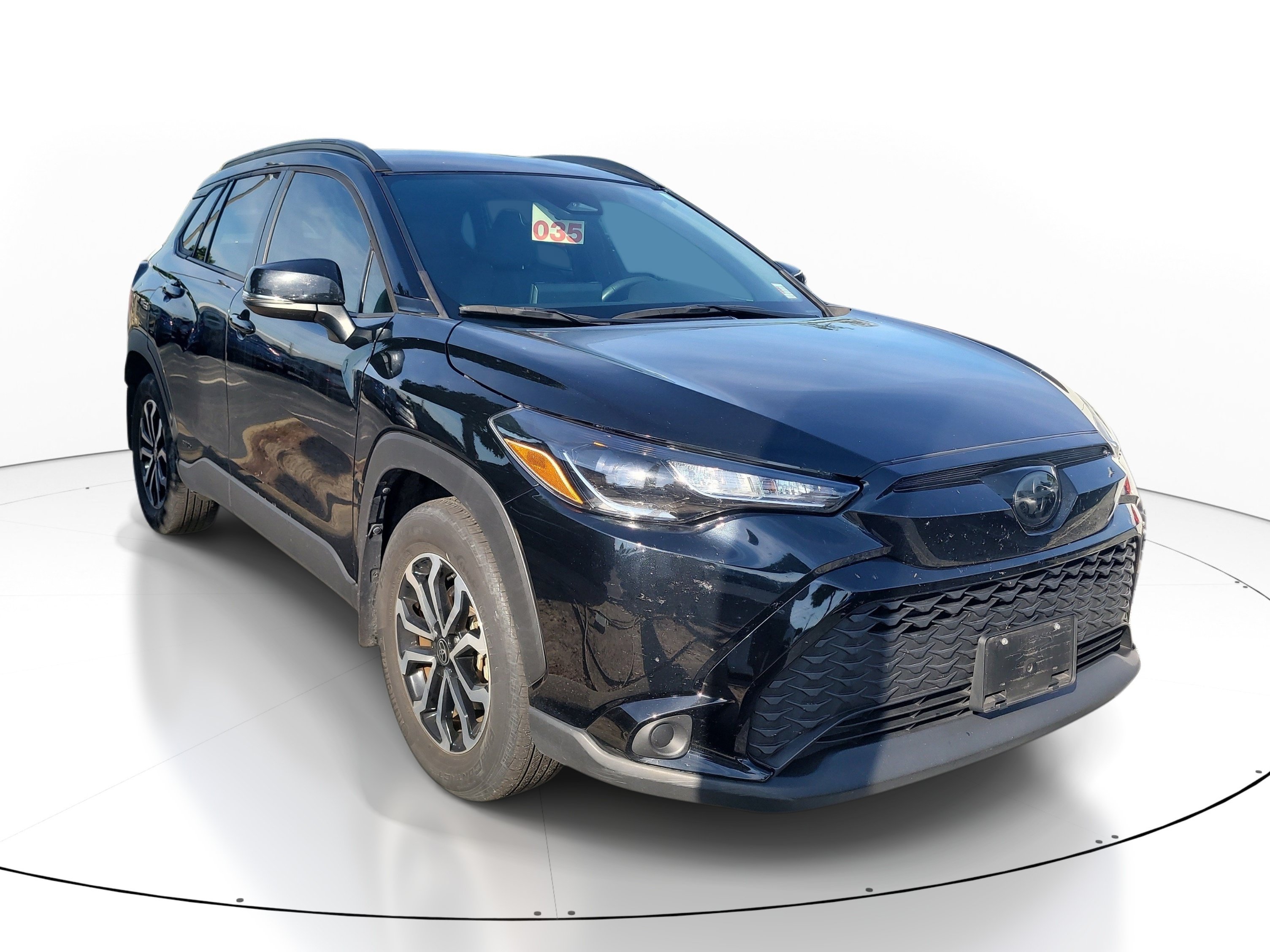  Toyota Corolla Cross Hybrid