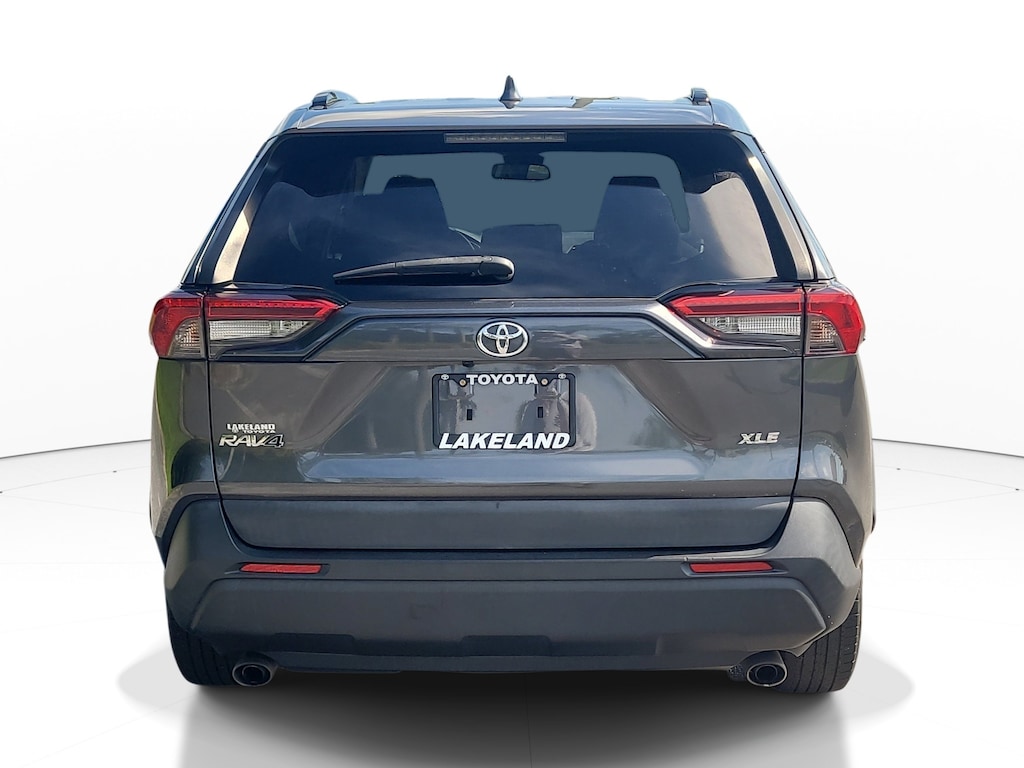 Used 2021 Toyota RAV4 XLE SUV