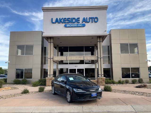 2016 Chrysler 200