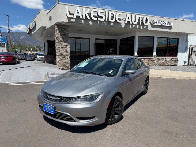 2016 Chrysler 200