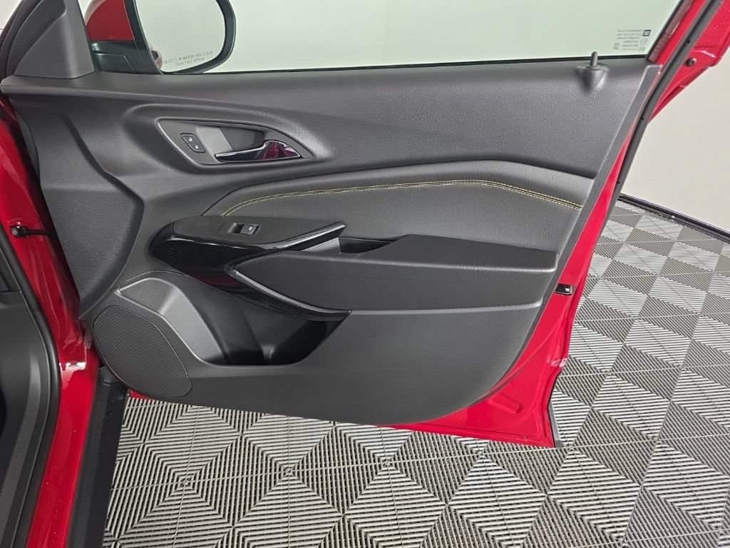 2026 Chevrolet Trax LT - Photo 33