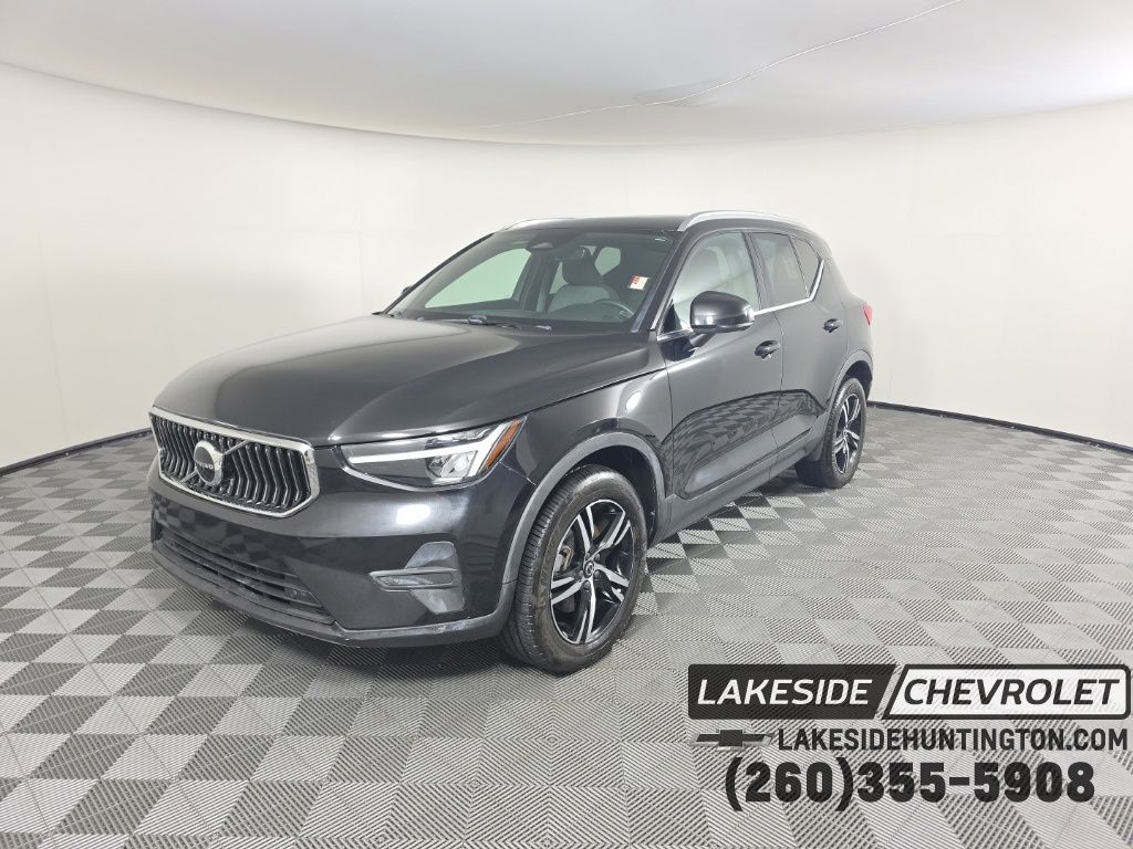 2024 Volvo XC40