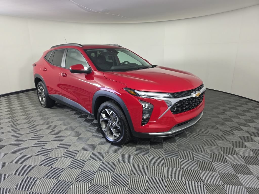 2026 Chevrolet Trax LT - Photo 7