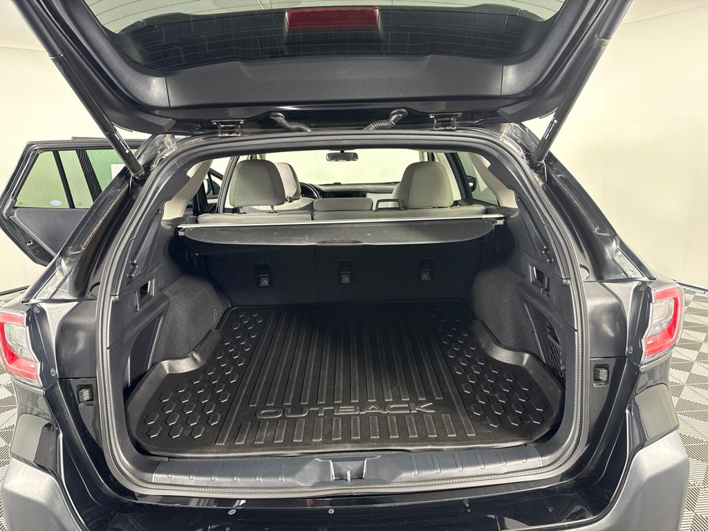 2023 Subaru Outback Premium - Photo 29